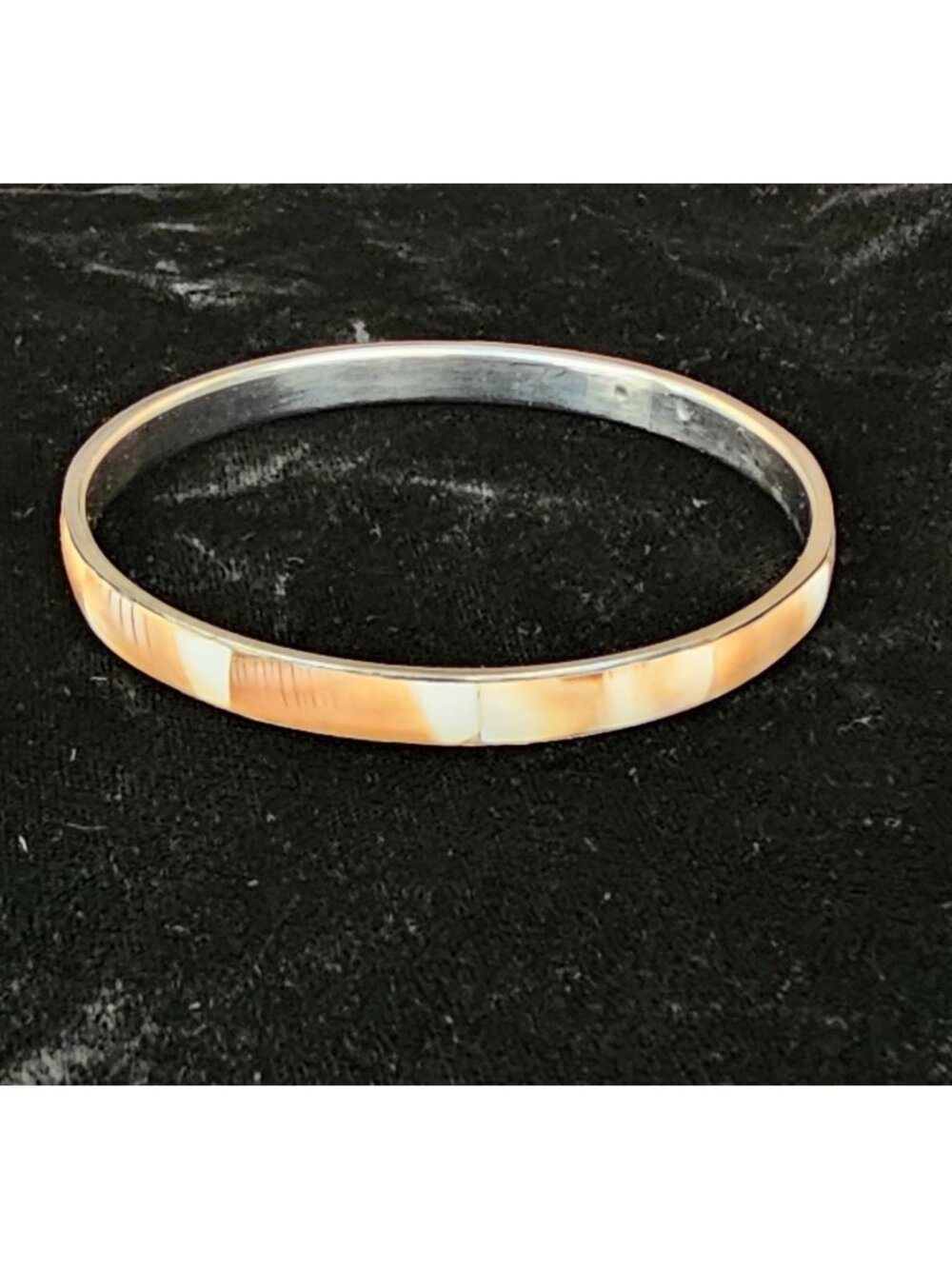 Vintage Silver-Tone Thin Bangle Bracelet With Mother Of Pearl Inlay - Lightweigh